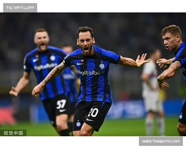 实时:恰尔汗奥卢任意球直接破门,国米1-0领先都灵 实时:恰尔汗奥卢任意球直接破门,国米1-0领先都灵